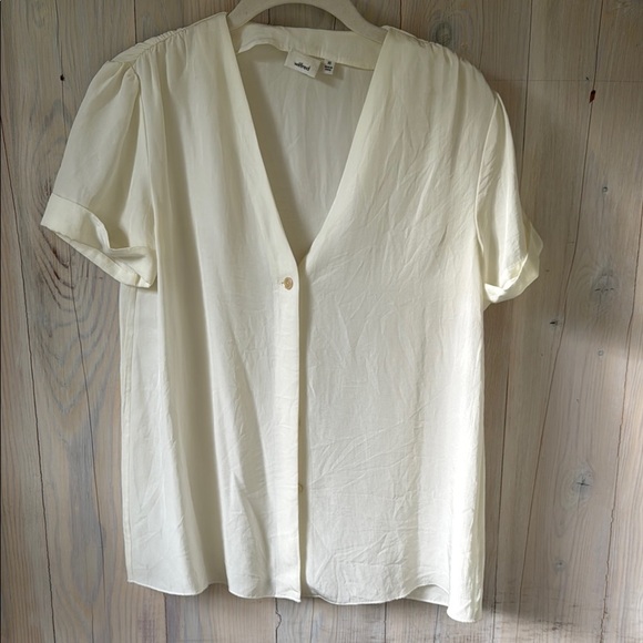 Wilfred Tops - Aritzia Wilfred Cream Blouse Size XS